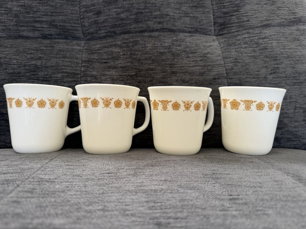 Corelle Corning Butterfly Gold Coffee Cups Mugs D Handle Set of 4 USA 3.75"